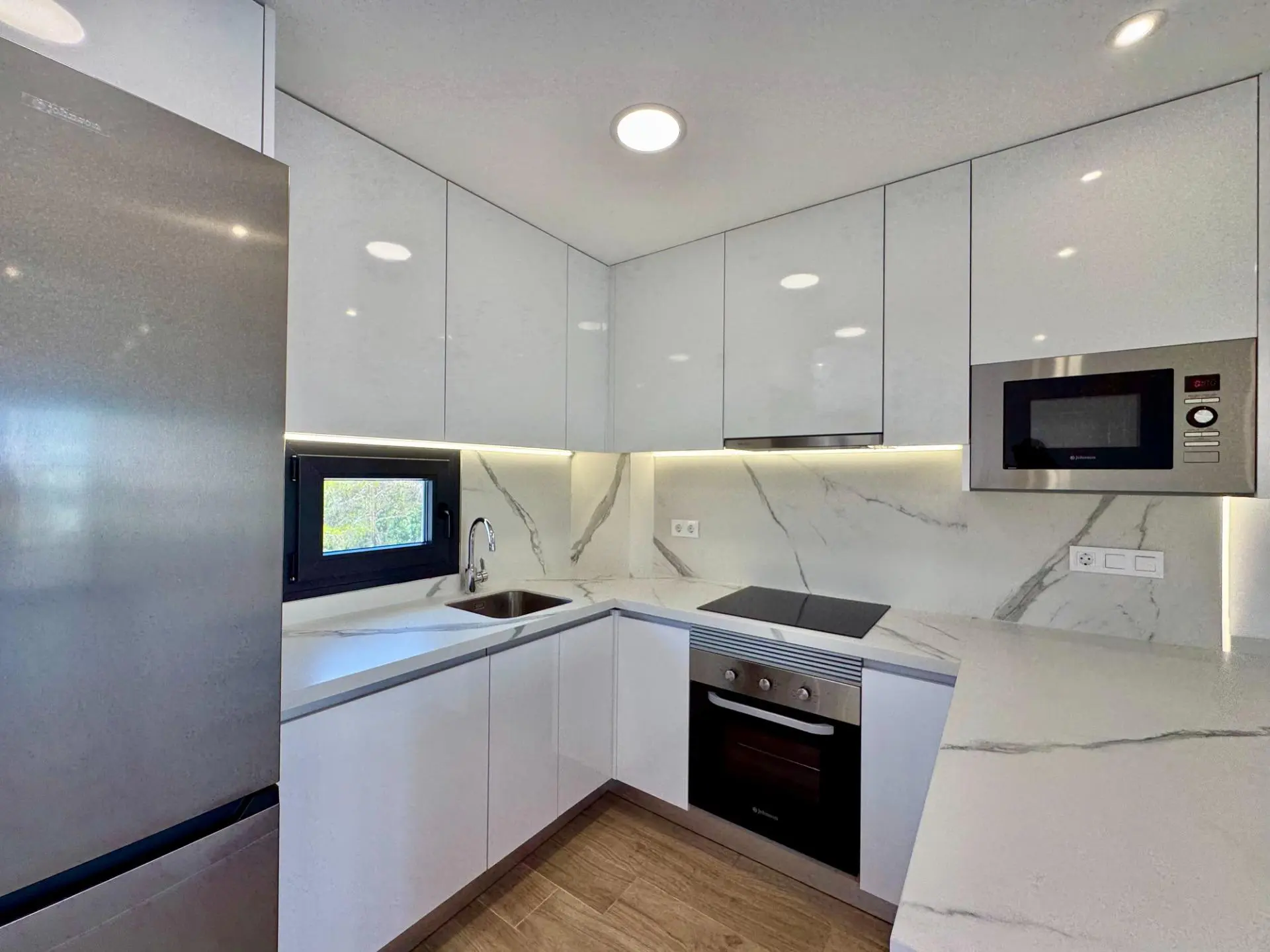 Penthouse Of 178 M² In Torrevieja, Spain