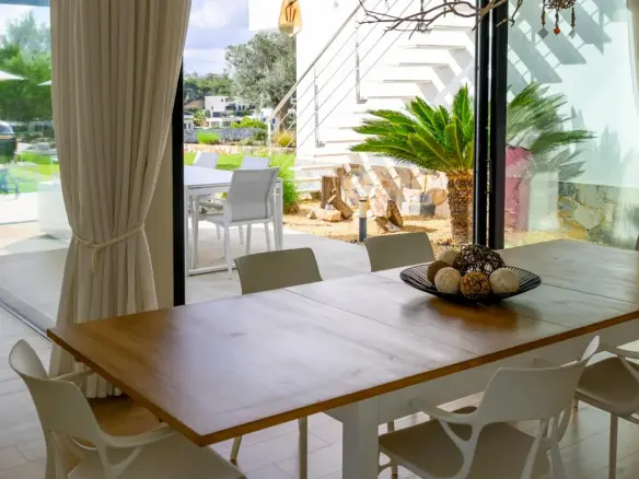 3-bedroom Villa In Orihuela, Spain (191 M²)