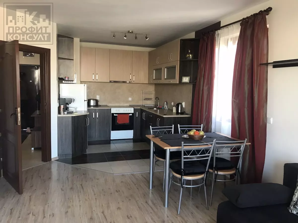 1 Apartment Of 50 M² With Balcony In City Centre, Veliko Tarnovo