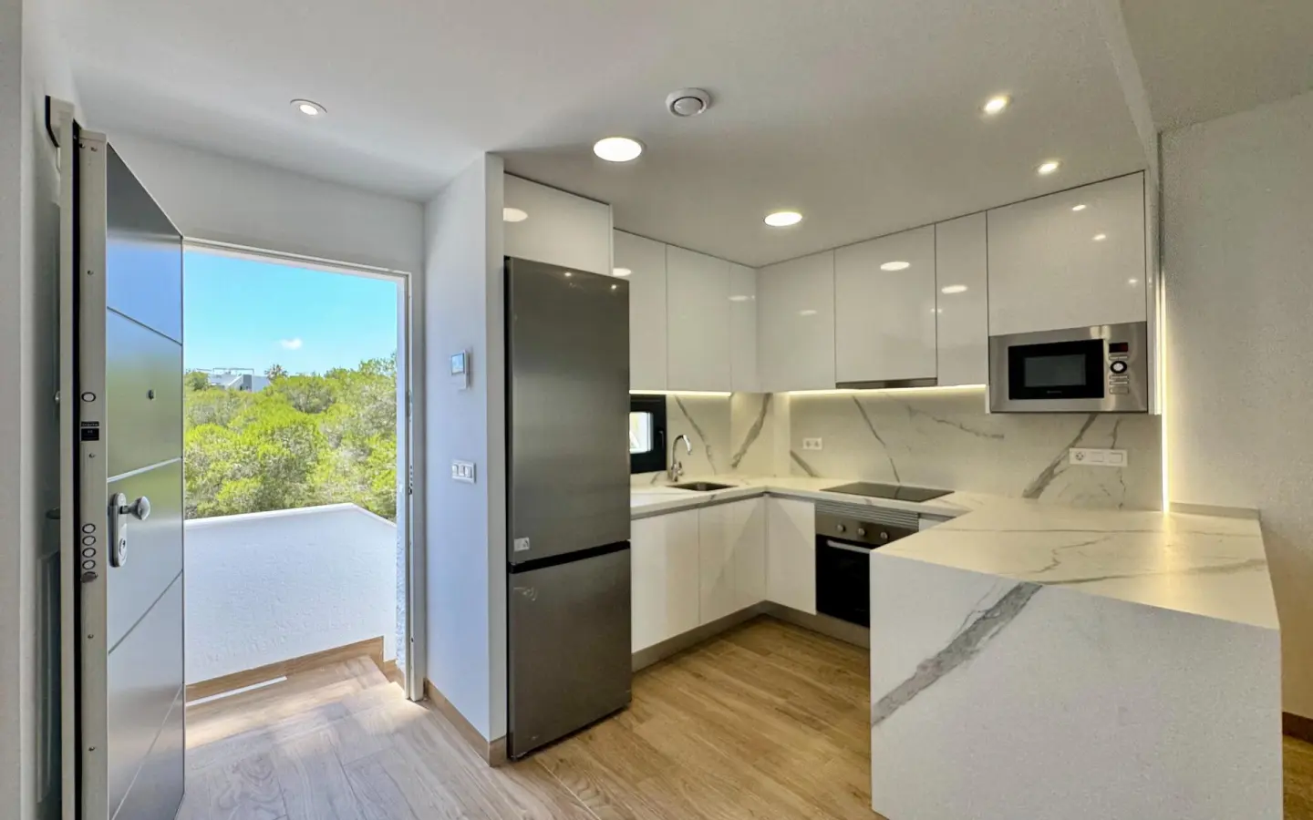 Penthouse Of 178 M² In Torrevieja, Spain