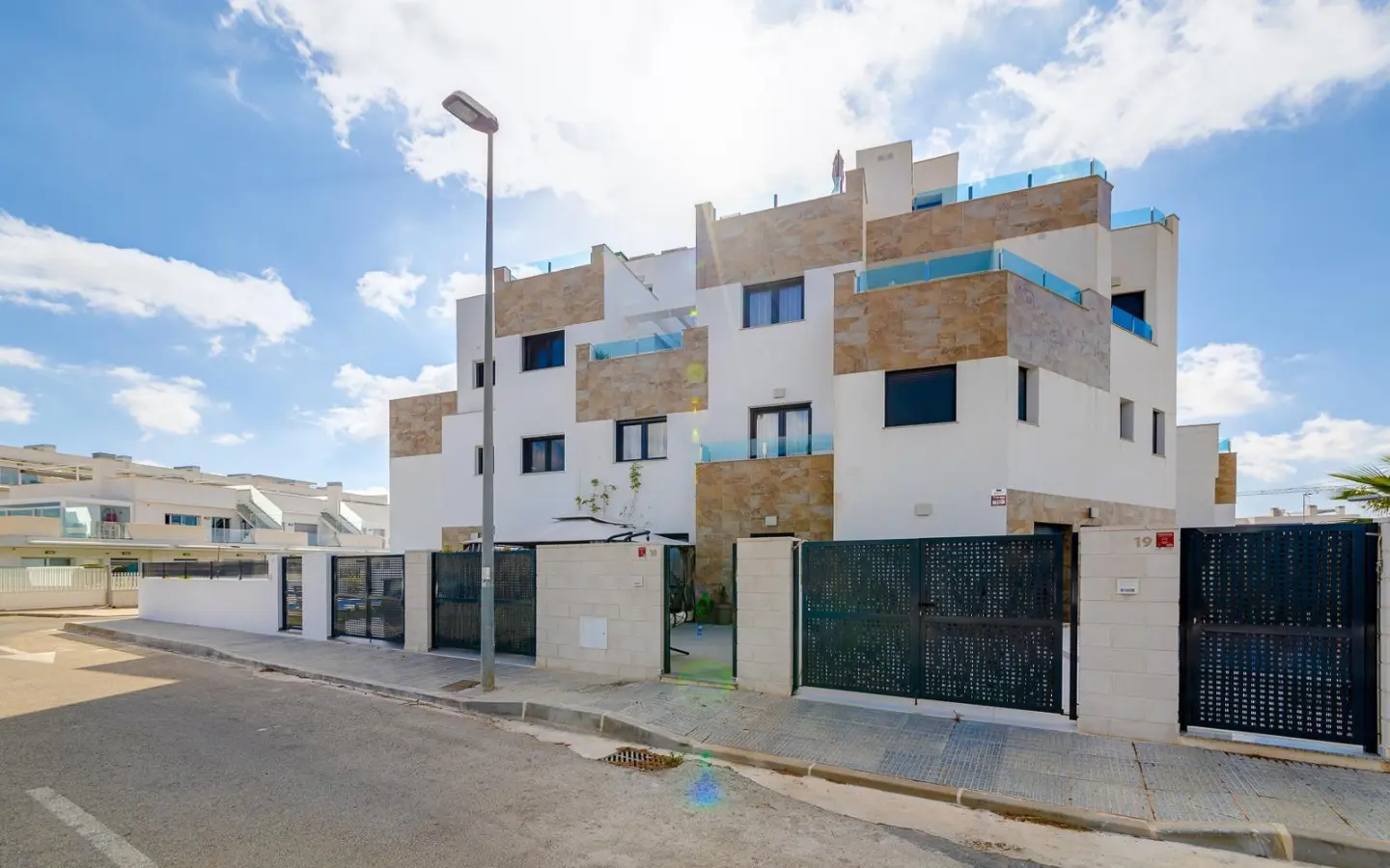 House Of 134 M² In Villamartín, Spain