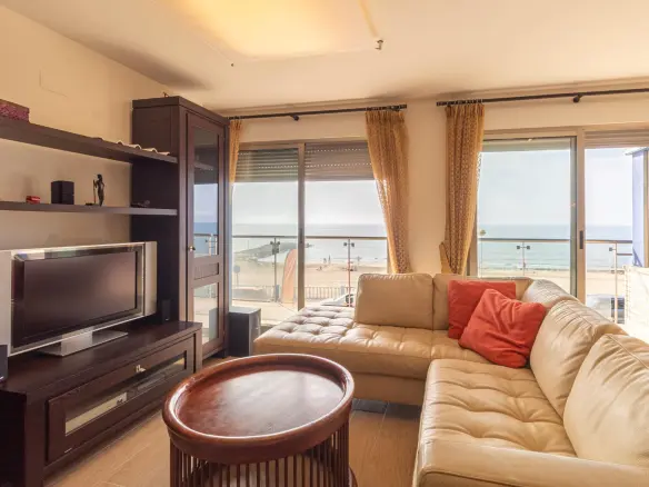 Flat 140 M² In Torrevieja, Spain – Mediter Real Estate