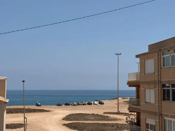 Apartment Of 80 M² In Torrevieja, Spain