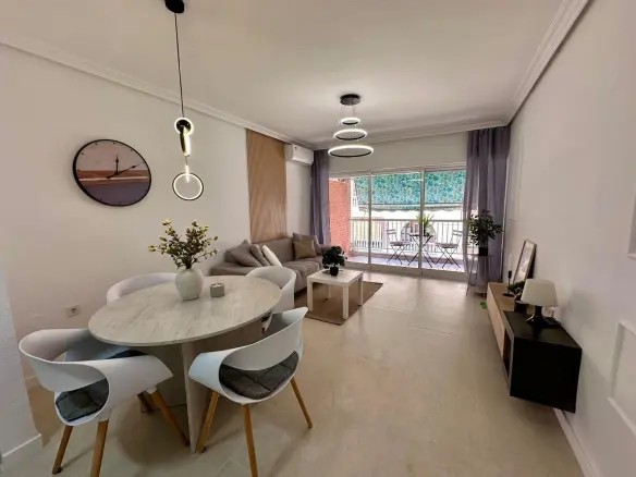 Apartment Of 65 M² In Torrevieja, Spain