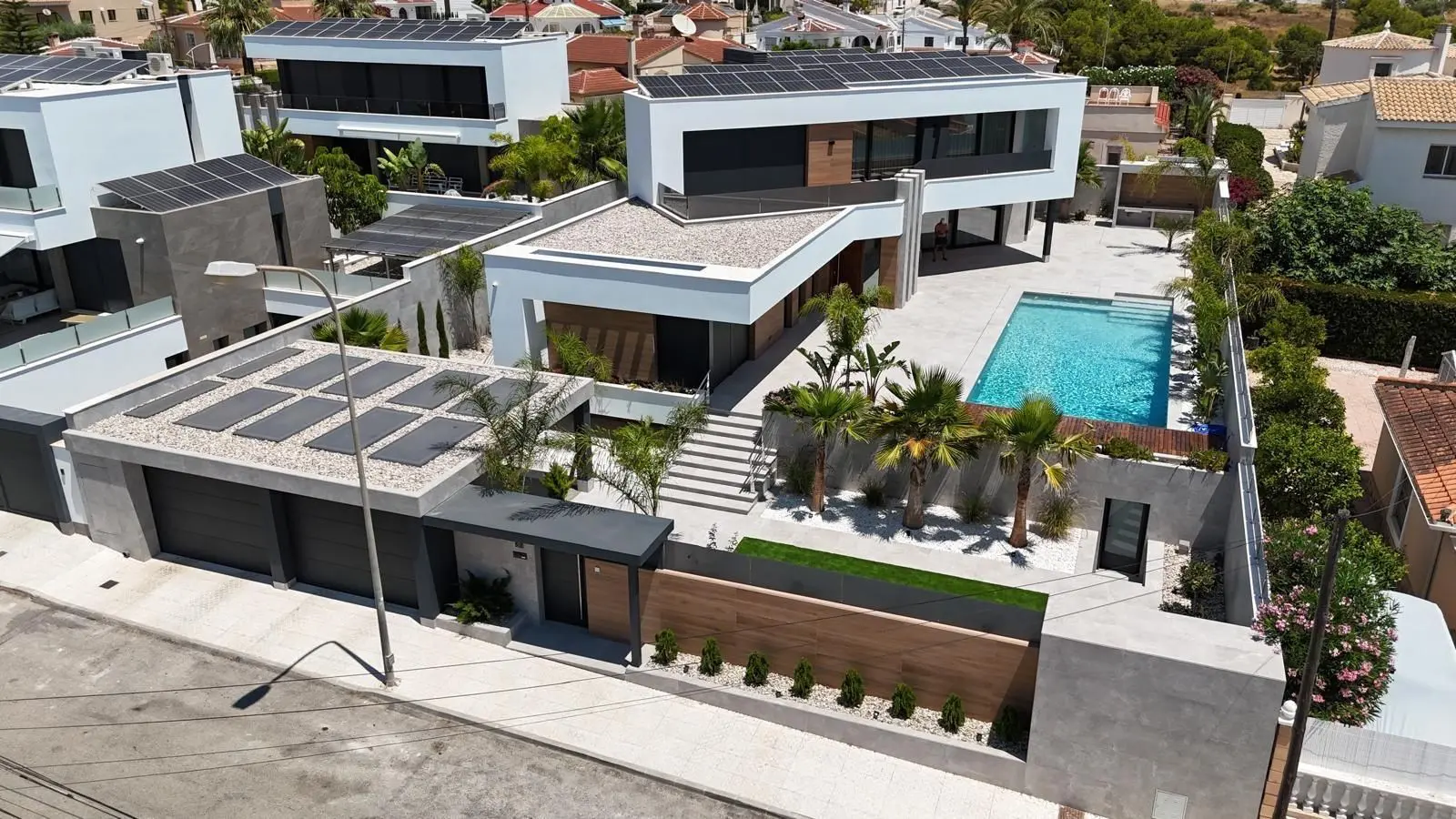 Villa Of 425 M² In Rojales, Spain