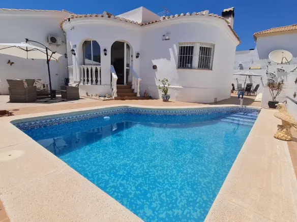 Villa Of 107 M² With Sea View In Orihuela Costa