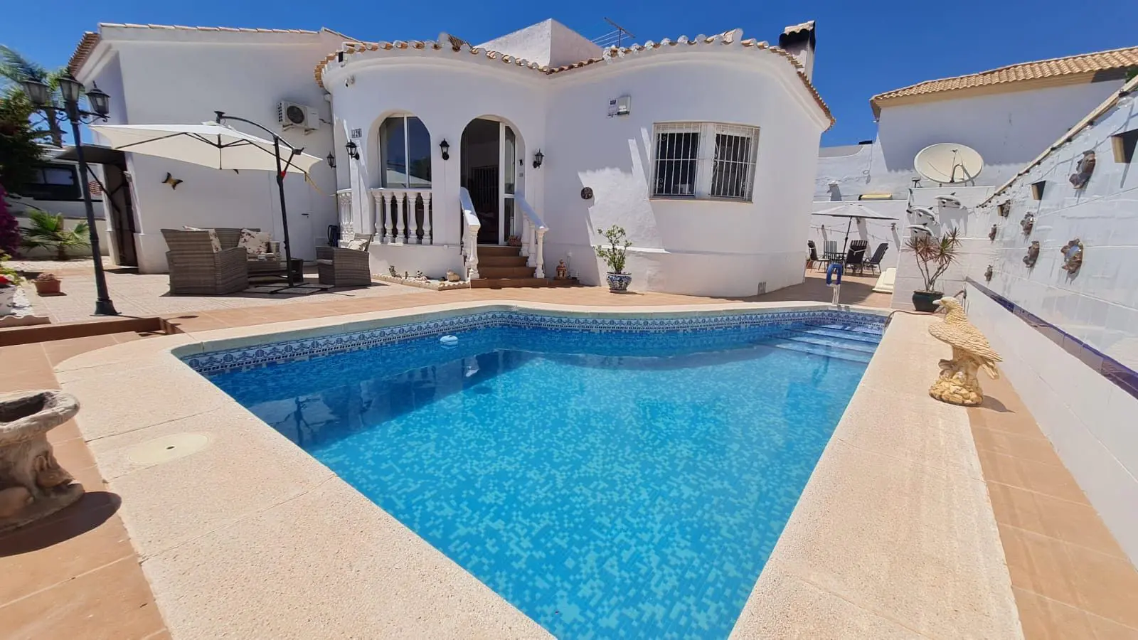 Villa Of 107 M² With Sea View In Orihuela Costa