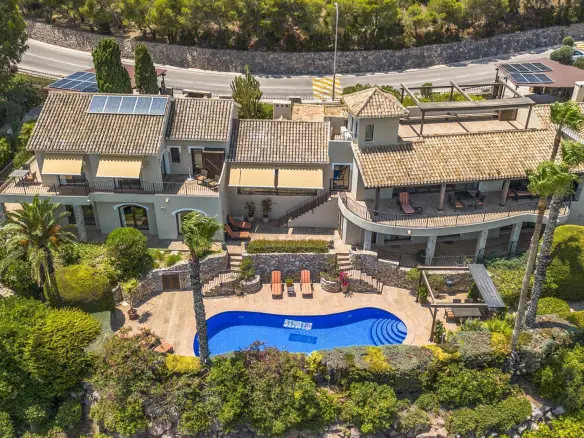 Villa Of 0 M² With Mediter Real Estate In La Manga Club, Spain