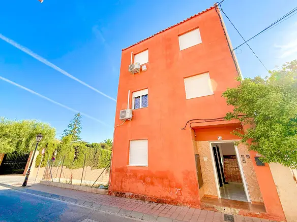 Apartment Of 284 M² In San Miguel De Salinas, Spain