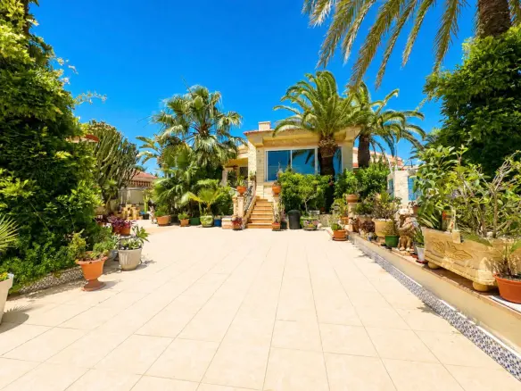 Villa Of 146 M² In Rojales, Spain