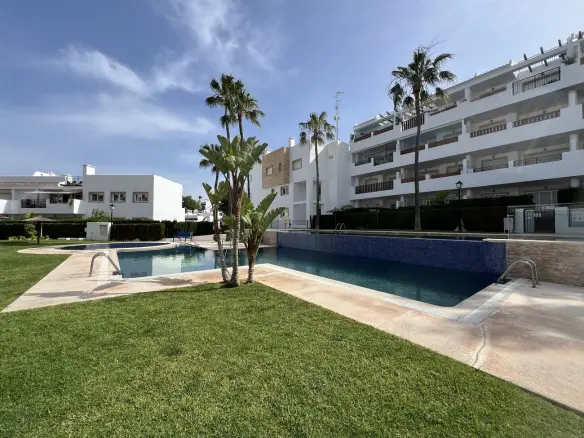 Apartment Of 90 M² In Orihuela Costa, Spain