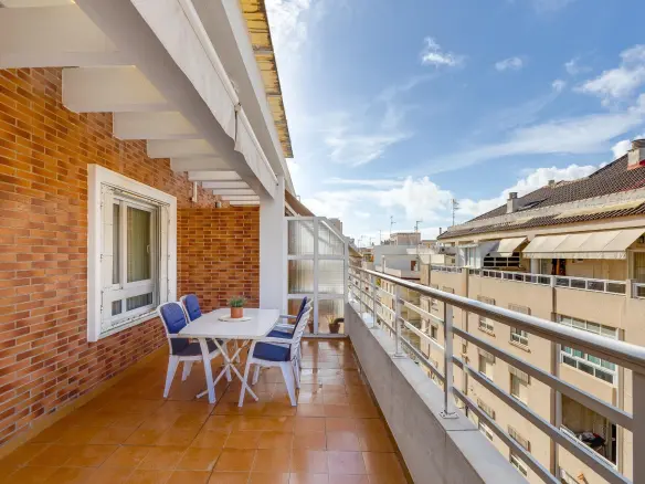 Penthouse Of 110 M² With Sea Views In Torrevieja