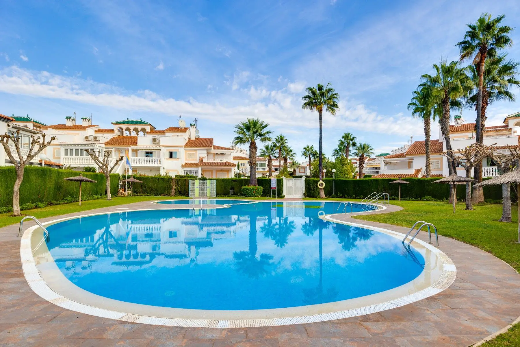 Apartment Of 89 M² With Mediter Real Estate In Orihuela Costa