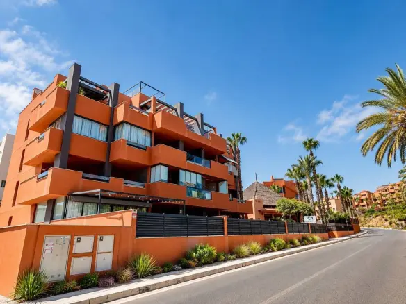 Apartment Of 91 M² With Views In Orihuela Costa