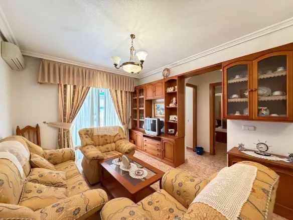 Apartment Of 79 M² In Torrevieja, Spain
