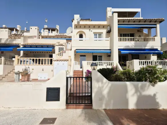House Of 93 M² In Orihuela Costa, Spain