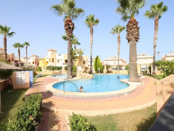 Bungalow Of 70 M² In Torrevieja, Spain