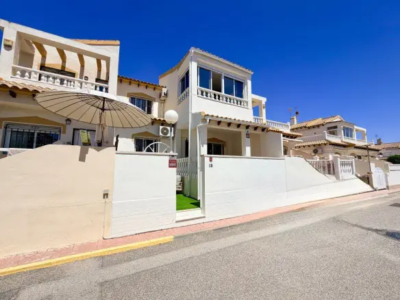 House Of 104 M² In Torrevieja, Spain