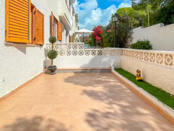 Terraced House Of 68 M² In Orihuela Costa, Spain