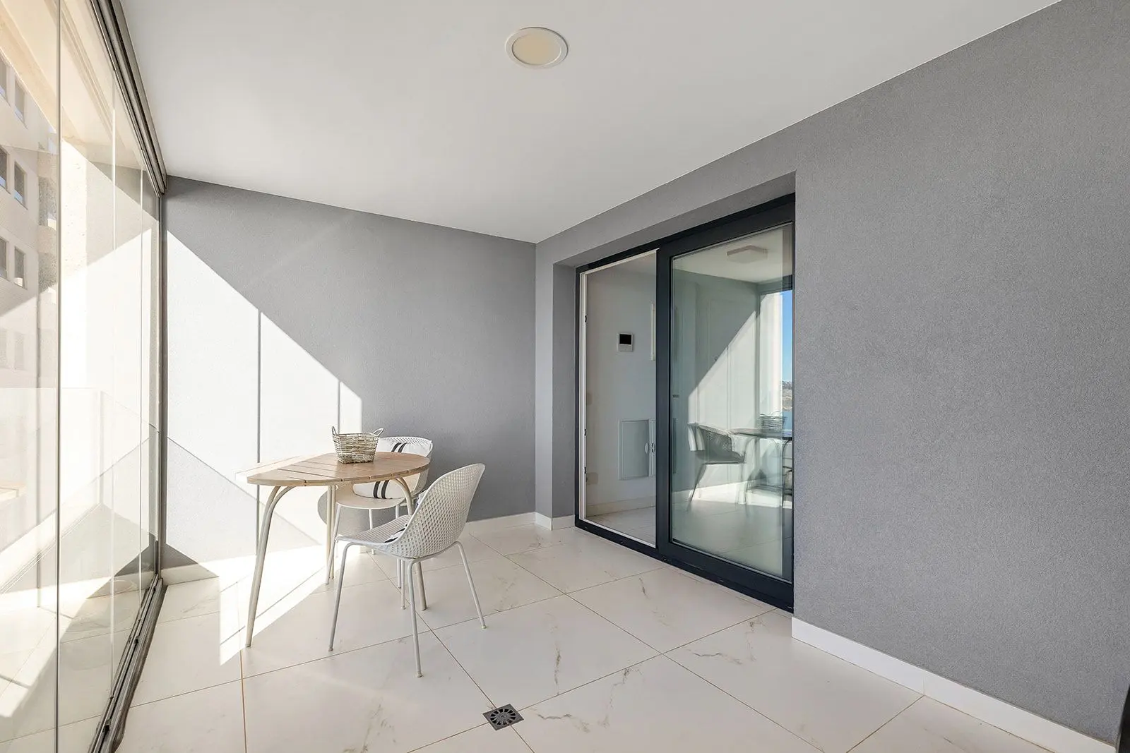 Apartment Of 122 M² In Torrevieja, Spain