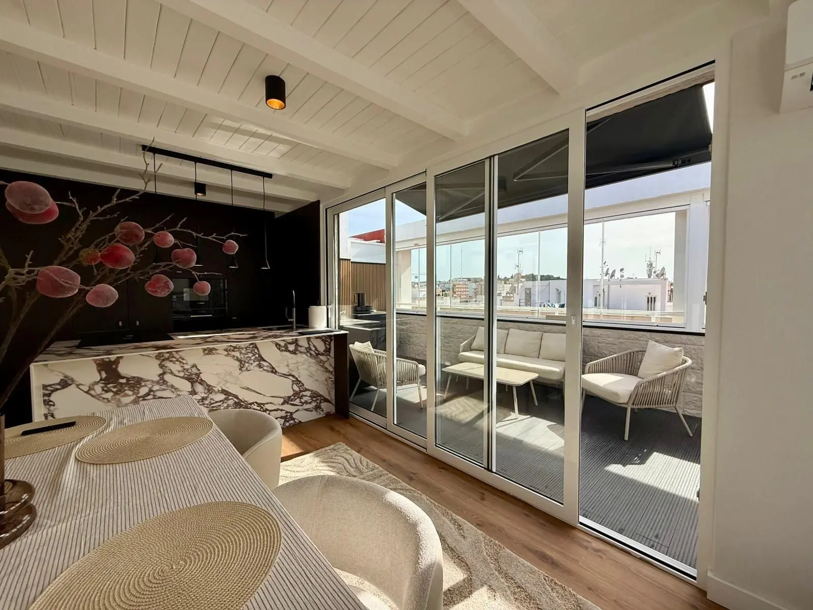 Apartment Of 150 M² In Guardamar Del Segura