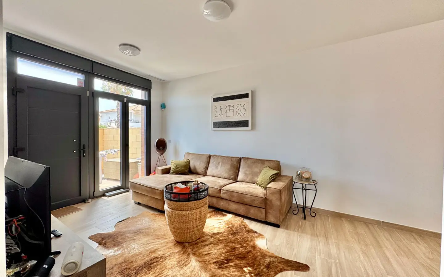 Apartment Of 75 M² In Santiago De La Ribera, Spain