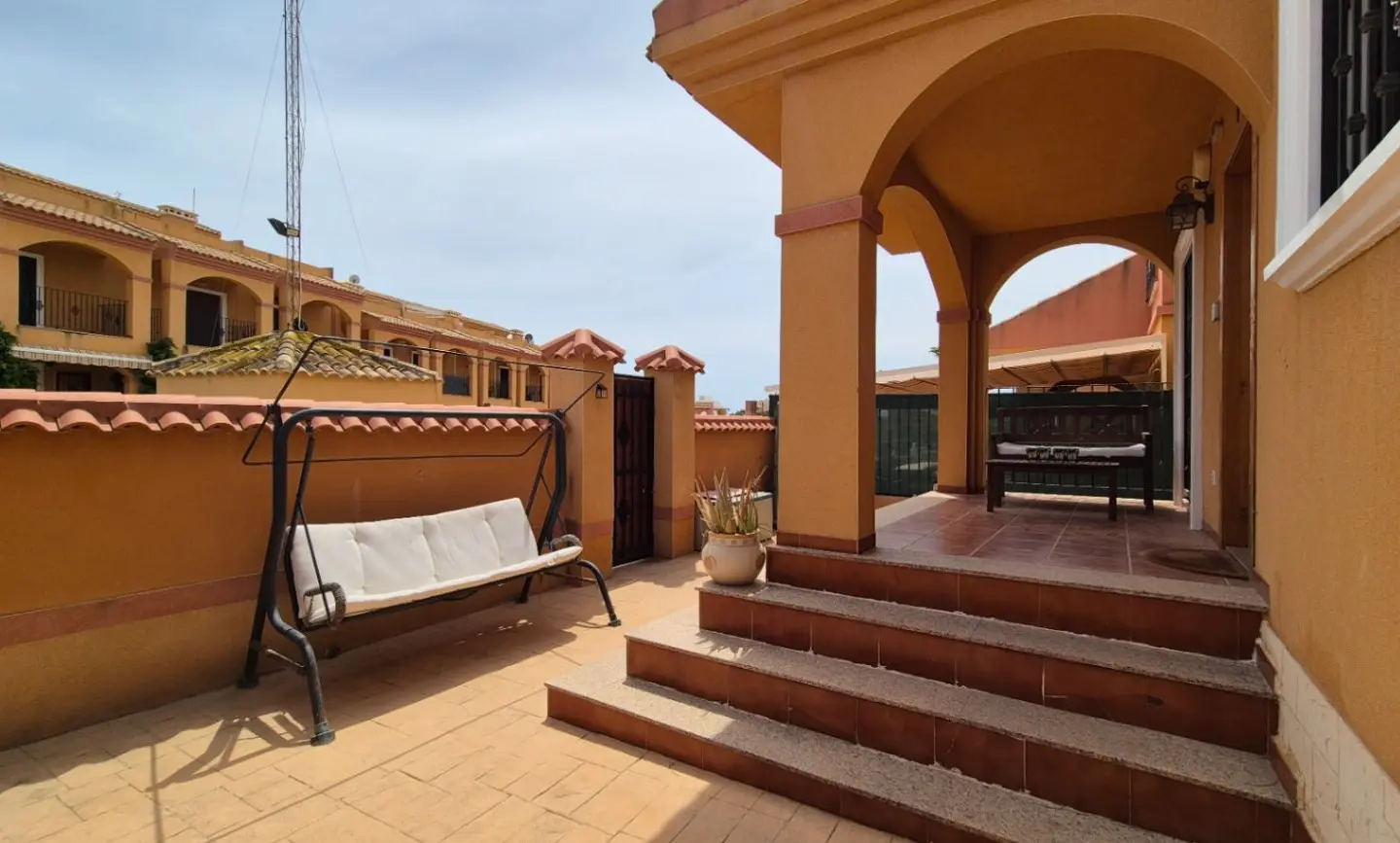 Villa Of 90 M² In Torrevieja, Spain