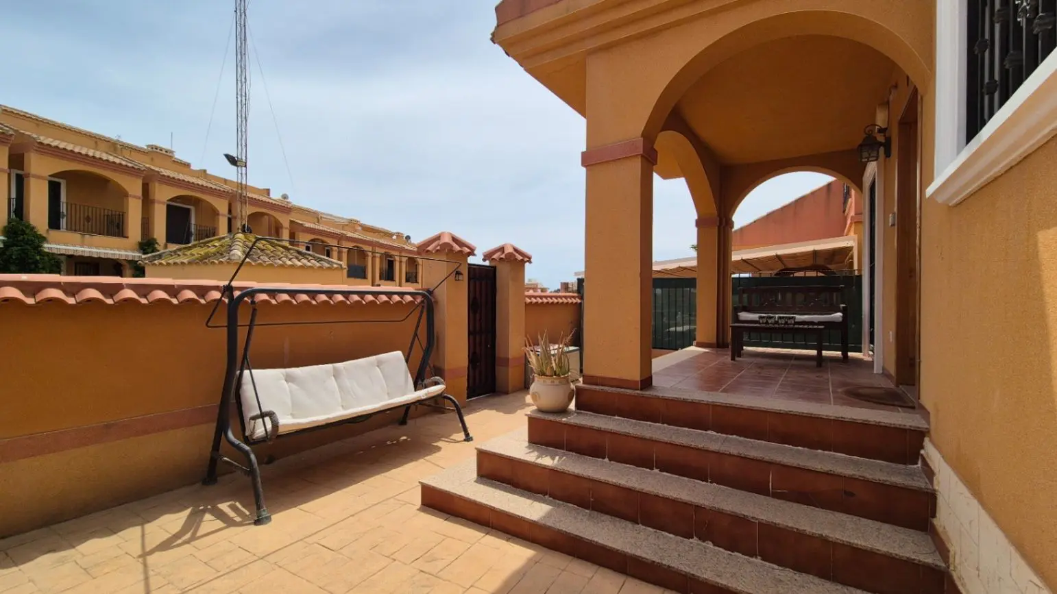 Villa Of 90 M² In Torrevieja, Spain