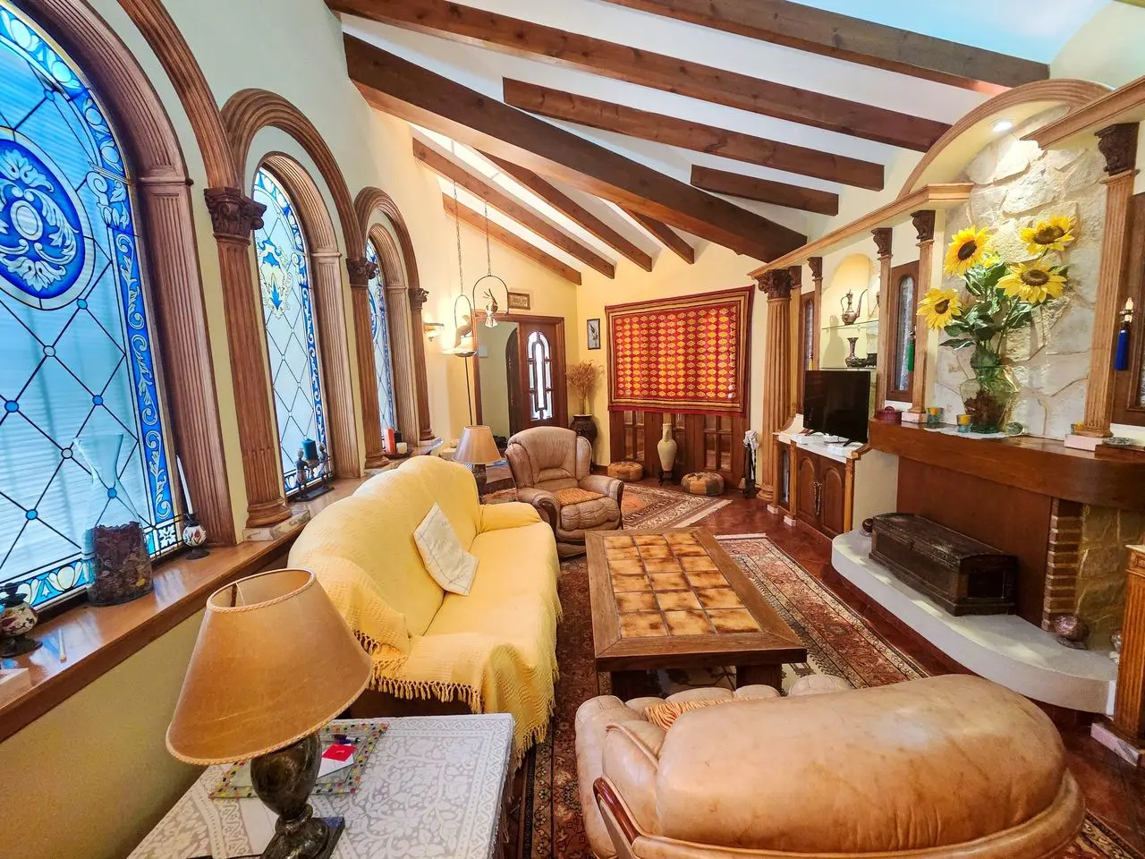 Villa Of 285 M² In Elche, Spain