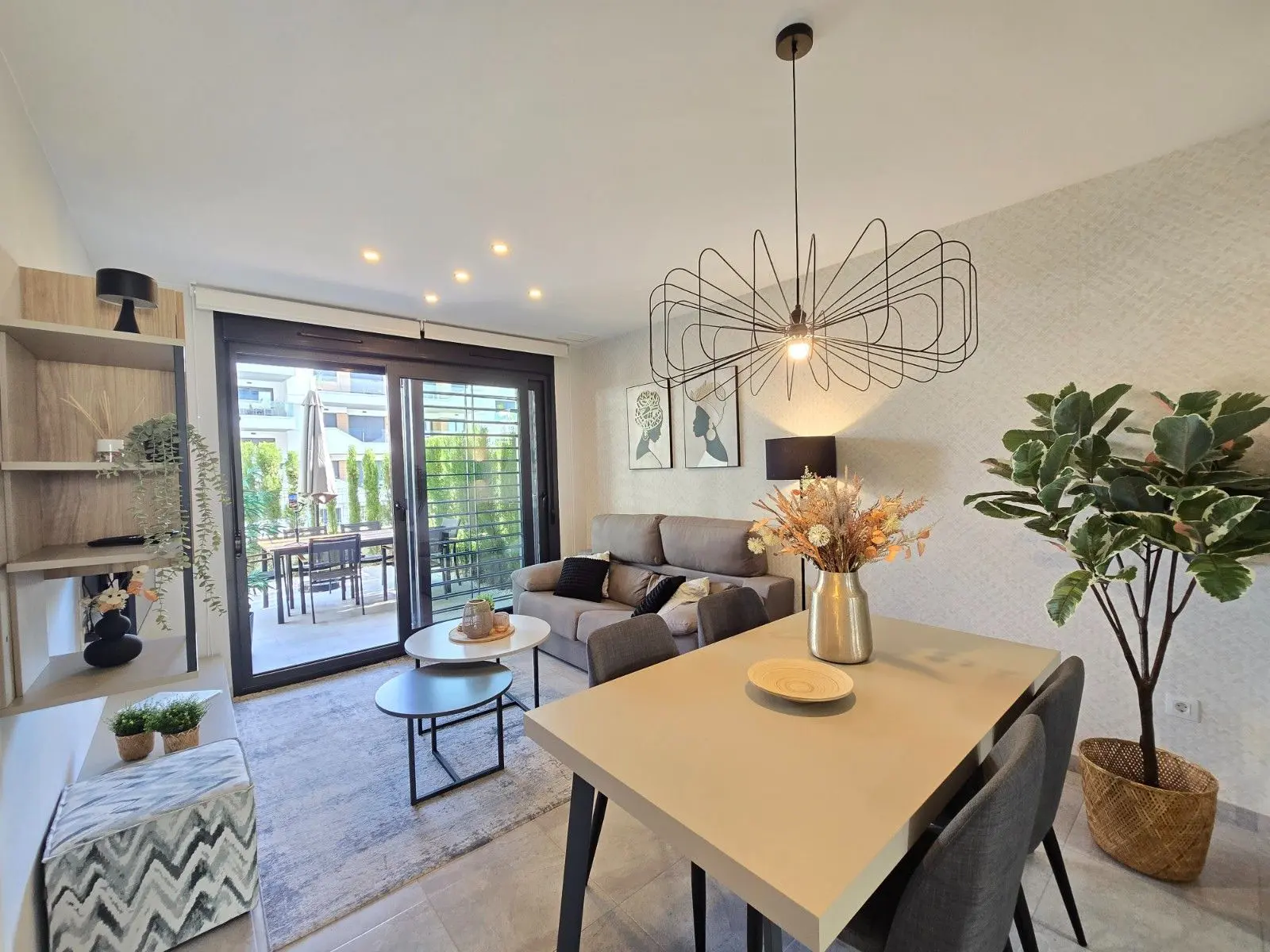 Apartment Of 68 M² With Balcony In Orihuela Costa, Spain