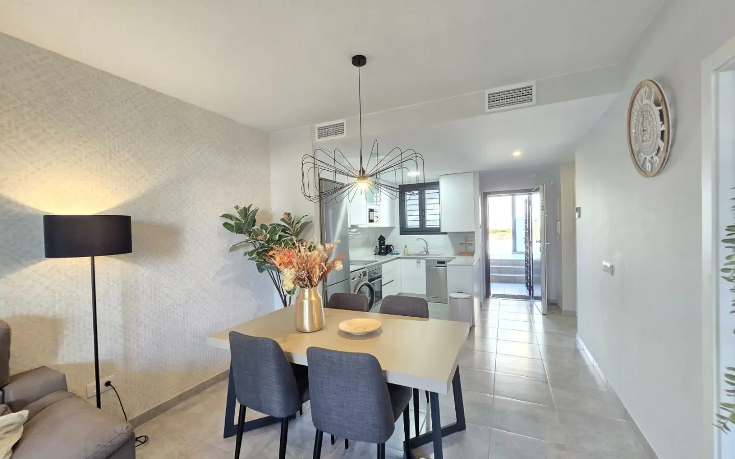 Apartment Of 68 M² With Balcony In Orihuela Costa, Spain