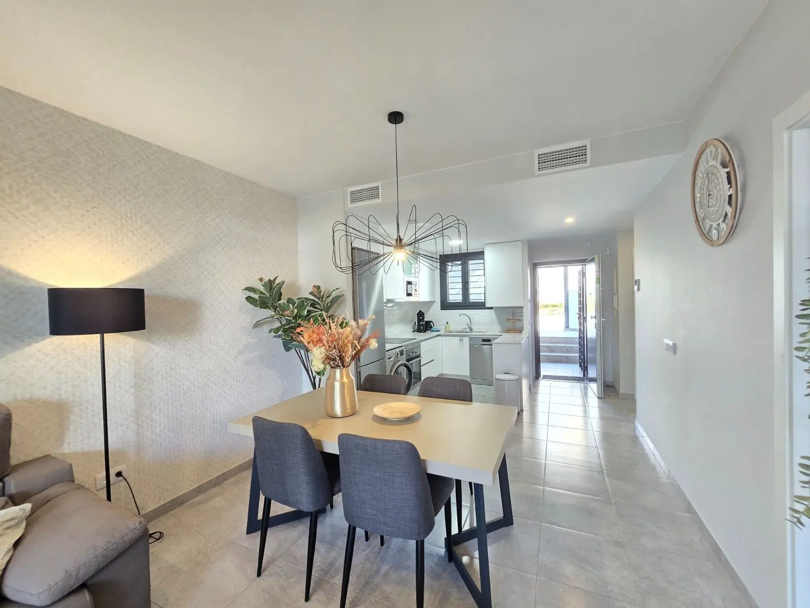 Apartment Of 68 M² With Balcony In Orihuela Costa, Spain