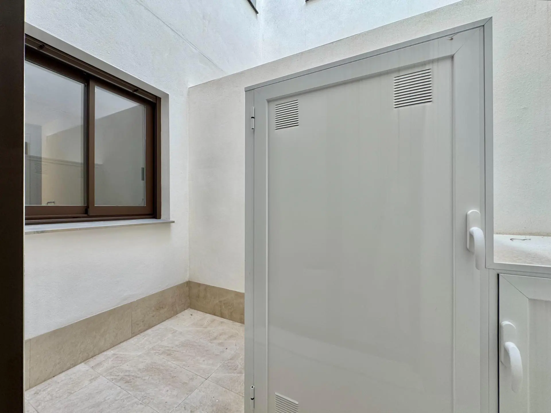 Apartment Of 58 M² In Torrevieja, Spain