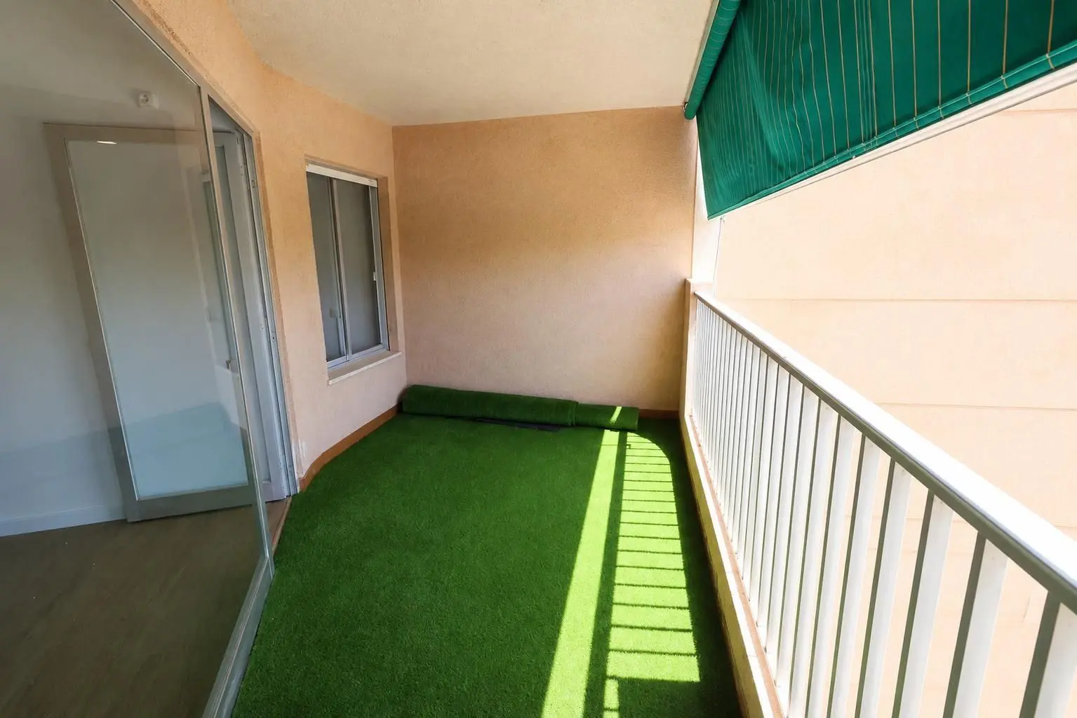 Apartment Of 106 M² In Cabo Roig, Spain
