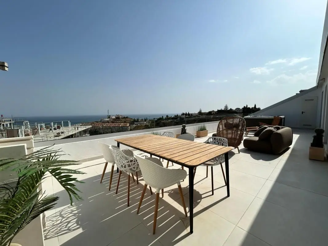 Apartment Of 100 M² In Fuengirola, Spain