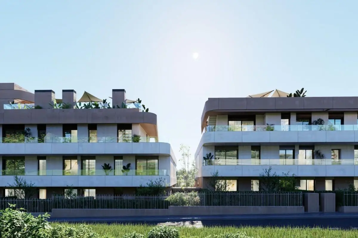 Apartment Of 72 M² With Sea Views In Estepona