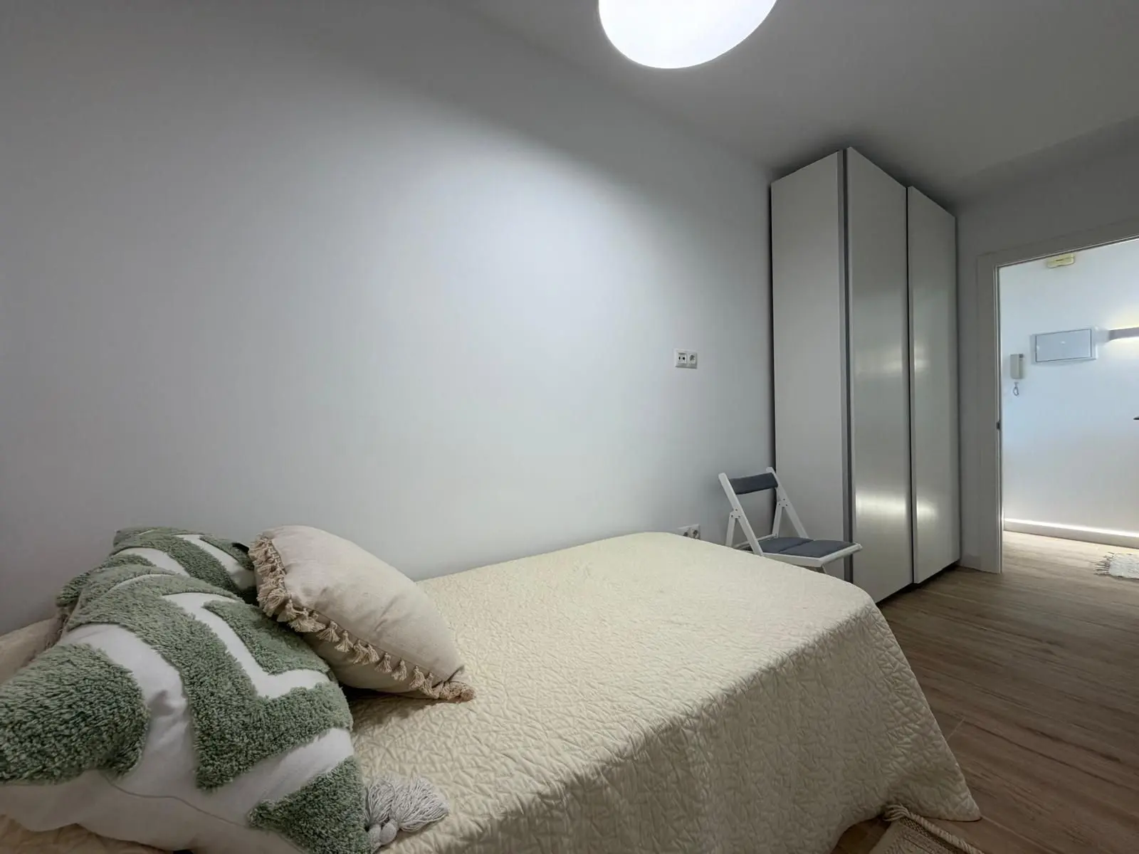 Apartment Of 92 M² In Torrevieja, Spain