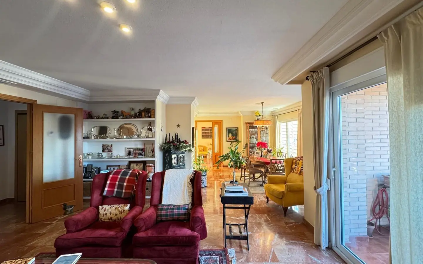Apartment Of 256 M² In Torrevieja, Spain