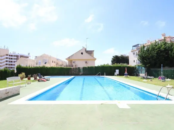 Apartment Of 100 M² In Orihuela Costa, Spain