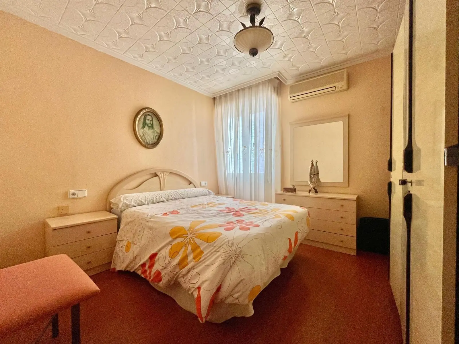 Apartment Of 97 M² In Torrevieja, Spain