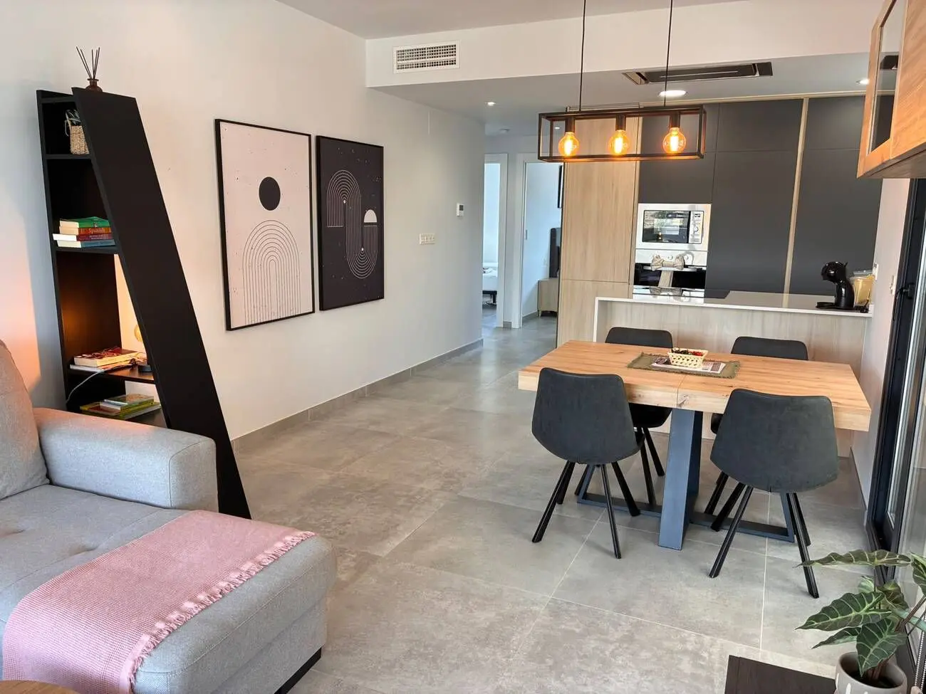 Apartment Of 100 M² With Balcony In Orihuela Costa
