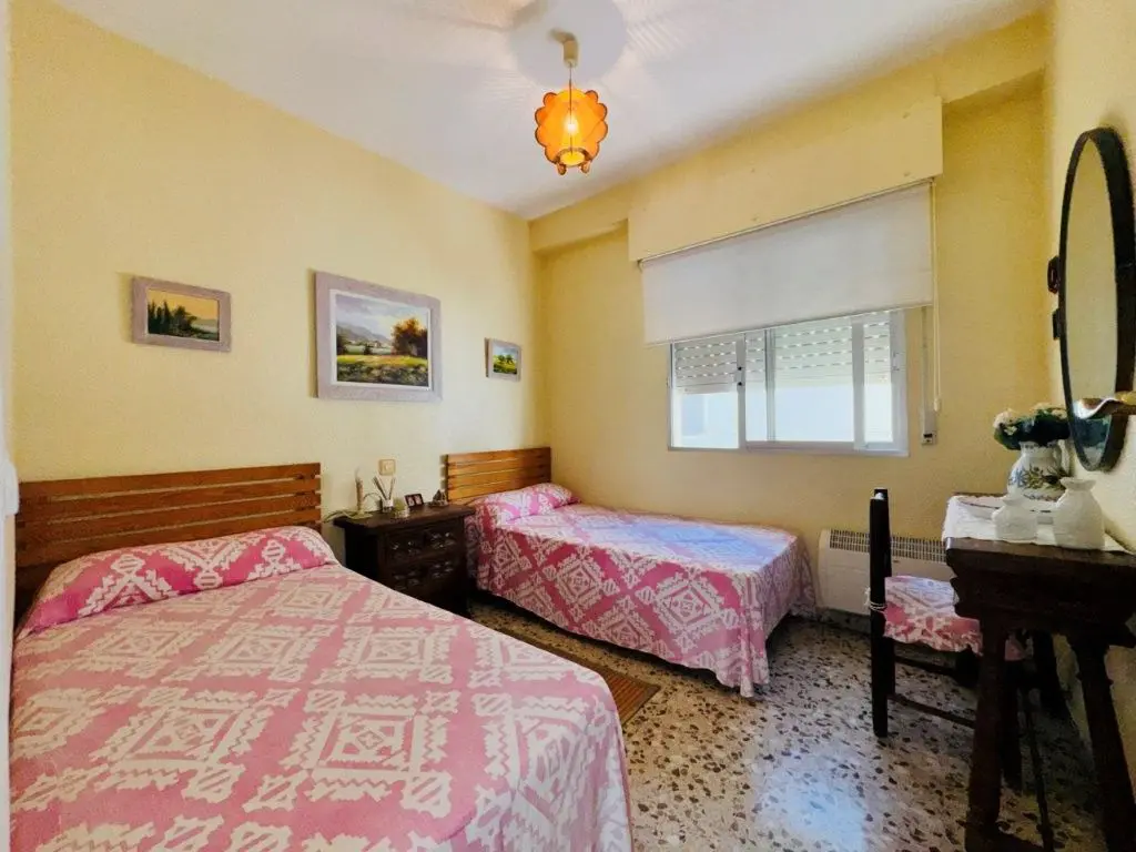 Apartment Of 98 M² In Torrevieja, Spain