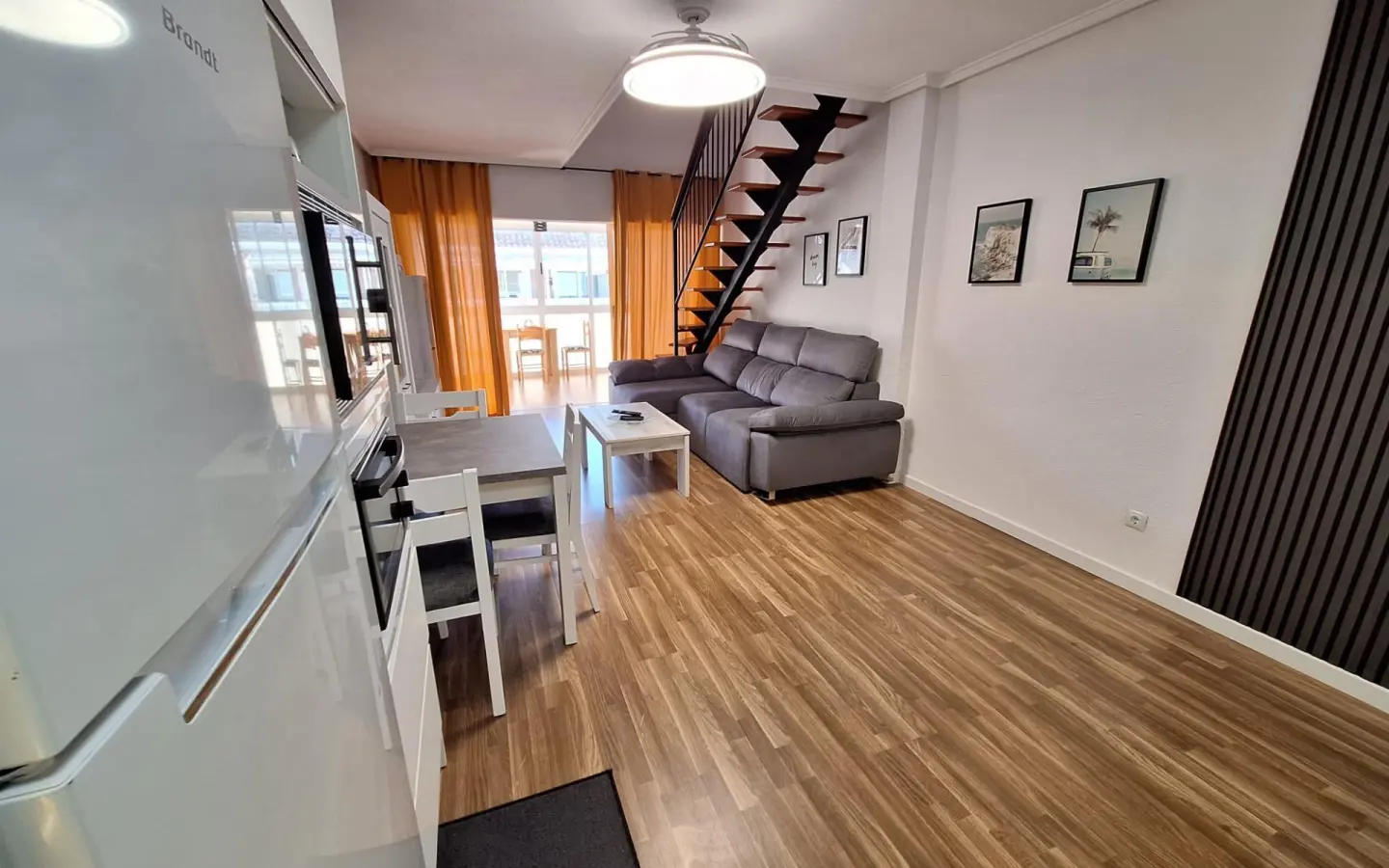 Apartment Of 100 M² In Torrevieja, Spain