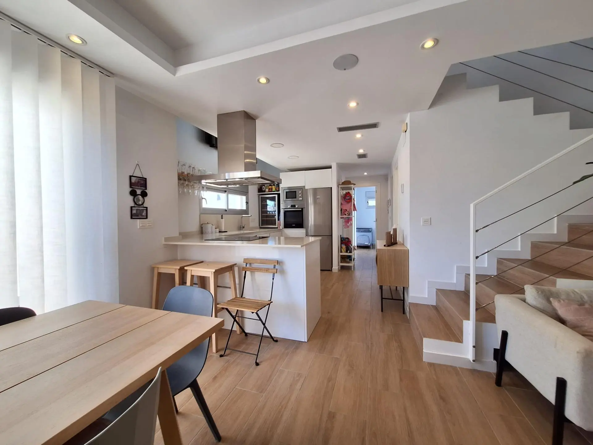 Villa Of 0 M² With Mediter Real Estate In Torrevieja, Spain