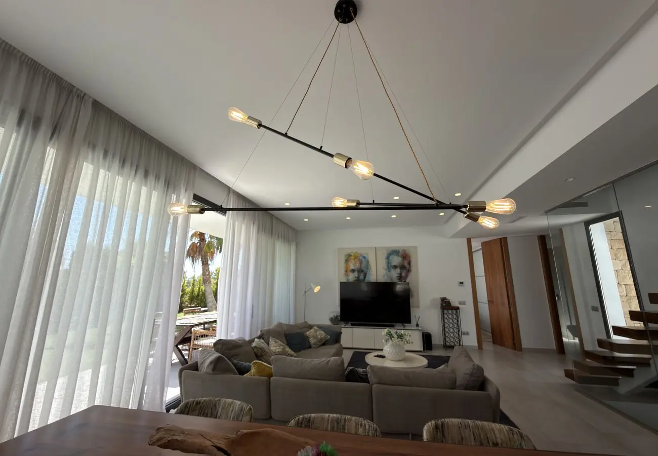 Villa Of 0 M² With Sea View In Villajoyosa, Spain