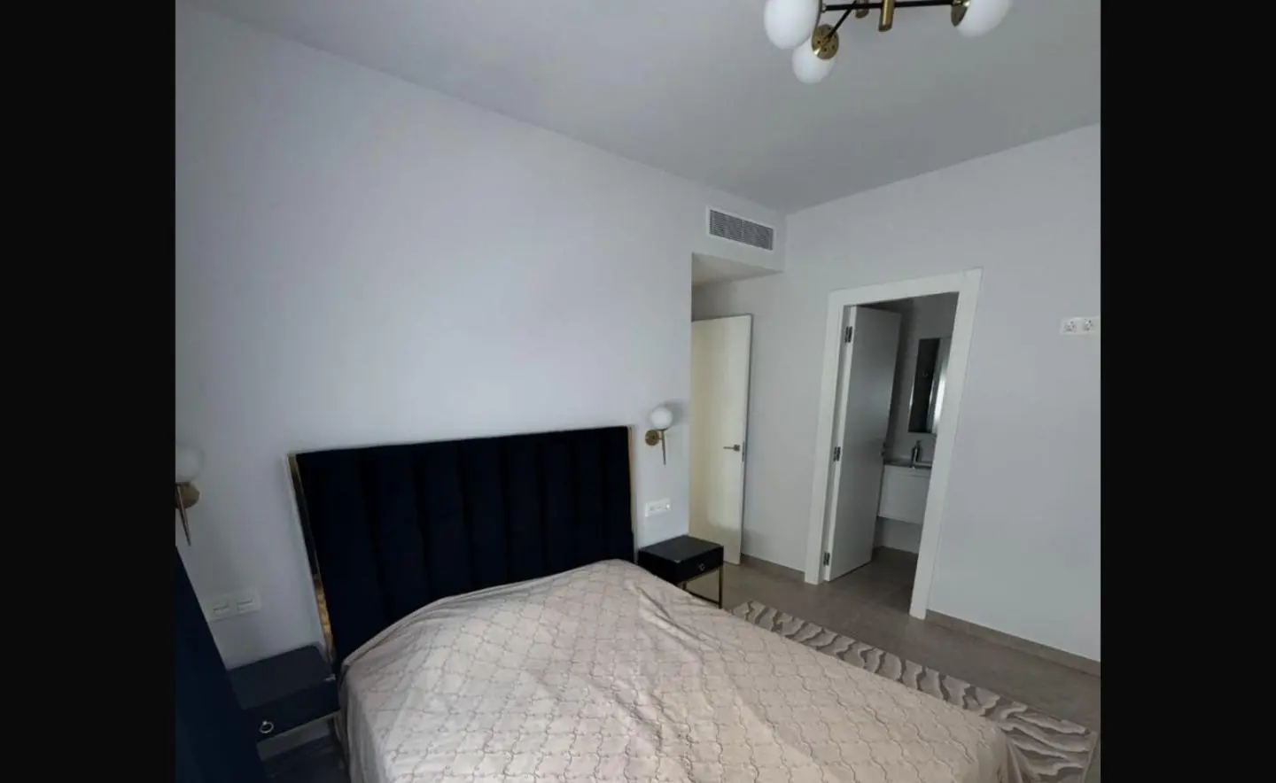 Apartment Of 75 M² In Torrevieja, Spain