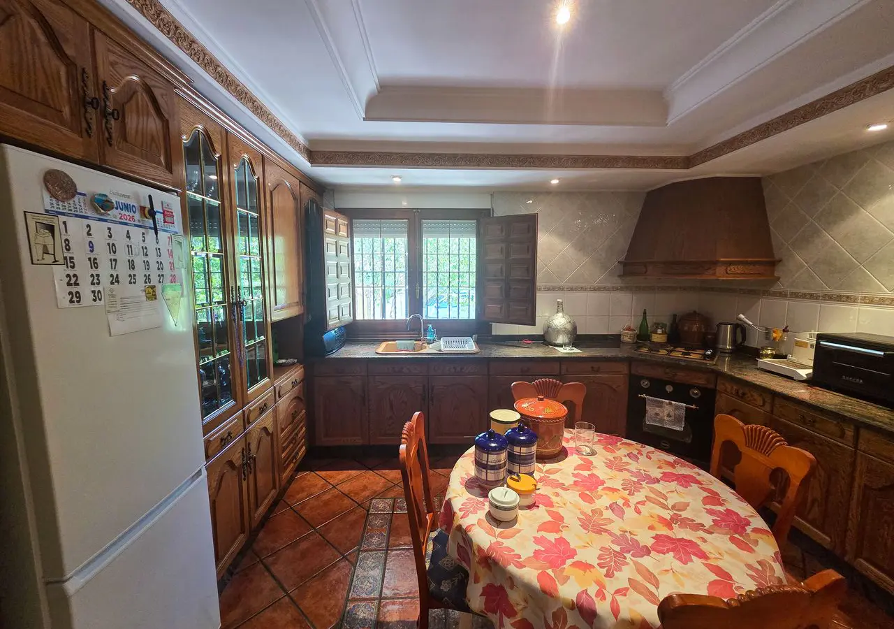 Villa Of 285 M² In Elche, Spain