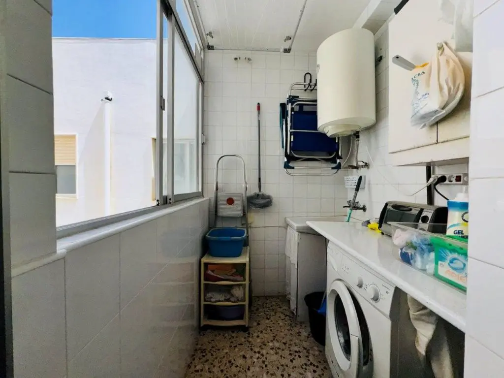 Apartment Of 98 M² In Torrevieja, Spain