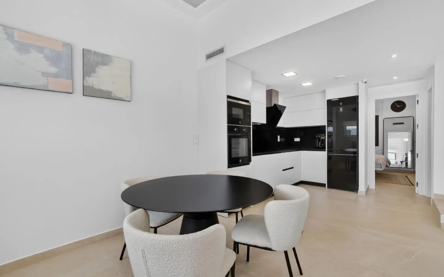 Villa Of 178 M² With Sea Views In Guardamar Del Segura