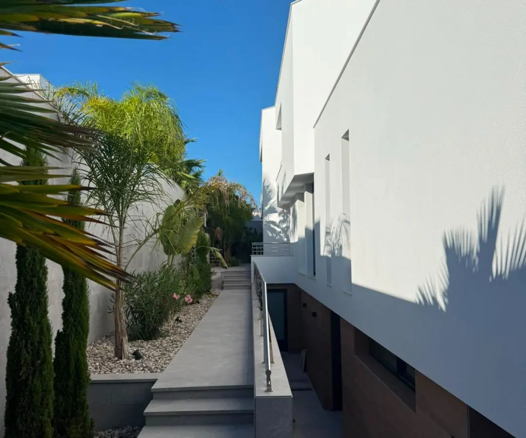 Villa Of 425 M² In Rojales, Spain